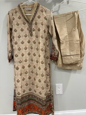 Marika Beige Floral Embroidered Kurta Set with Red & Green Accents